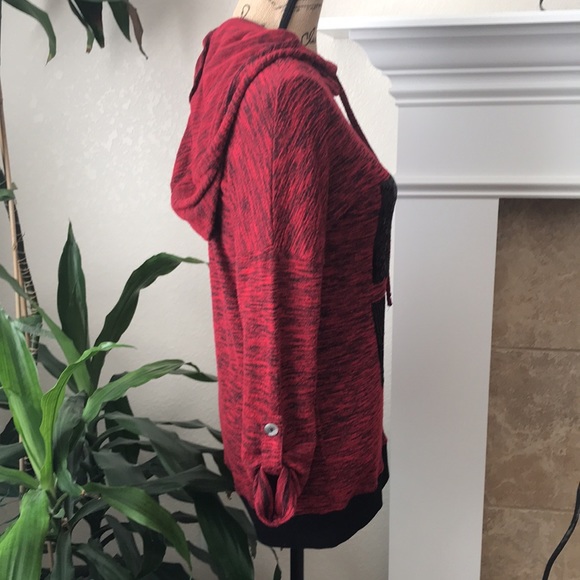 No Boundaries Hoodie Sweater. - Picture 4 of 9